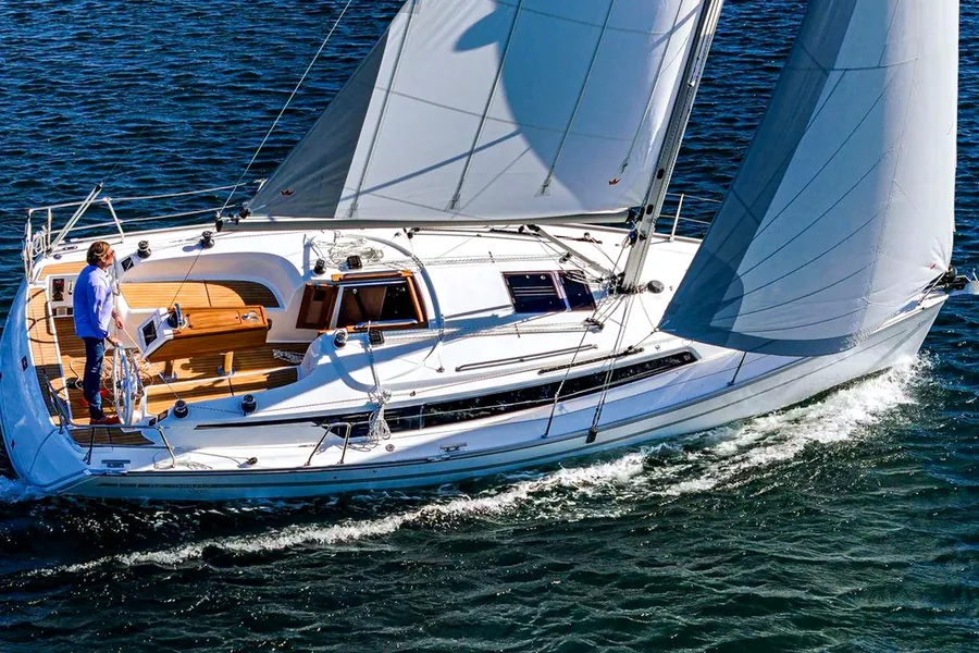 Alquiler de velero en Cabo de gata